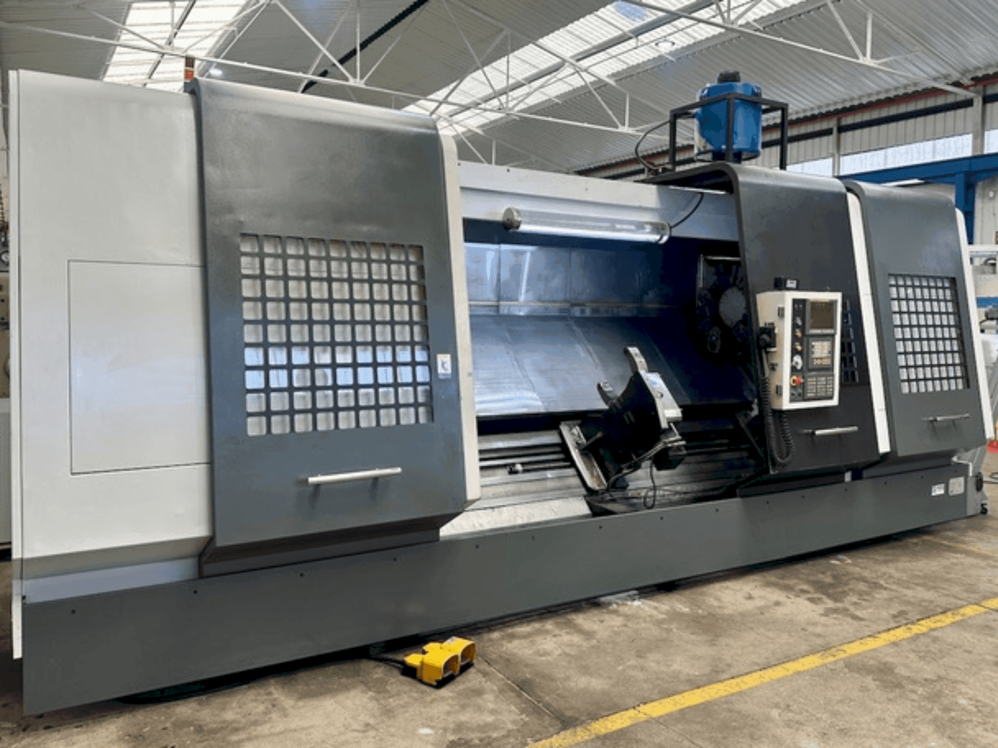 Koneen  SMTCL HTC 63300 etunäkymä