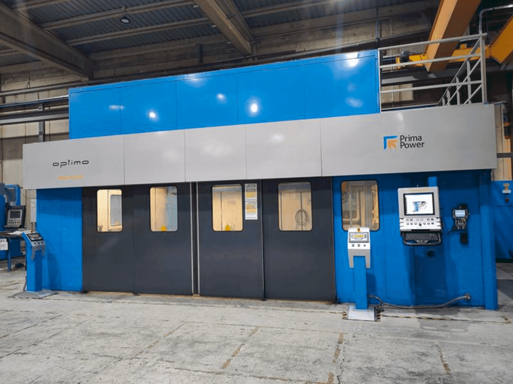 Koneen  Prima Power Optimo TheLASER etunäkymä