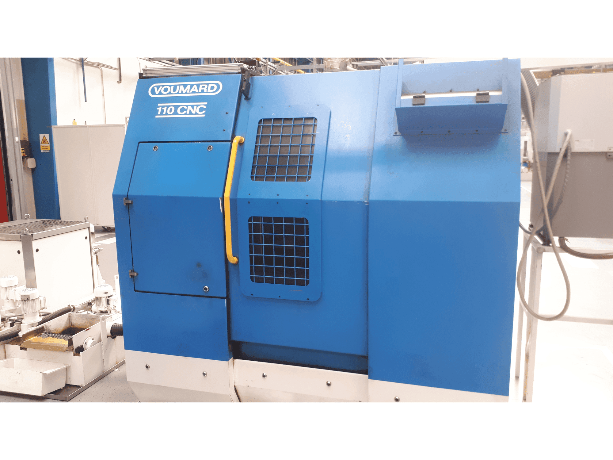 Koneen  VOUMARD 110 CNC T etunäkymä