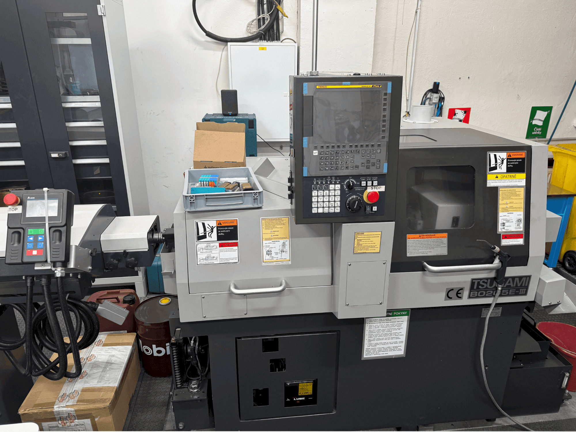 Koneen  TSUGAMI B0205E-III etunäkymä