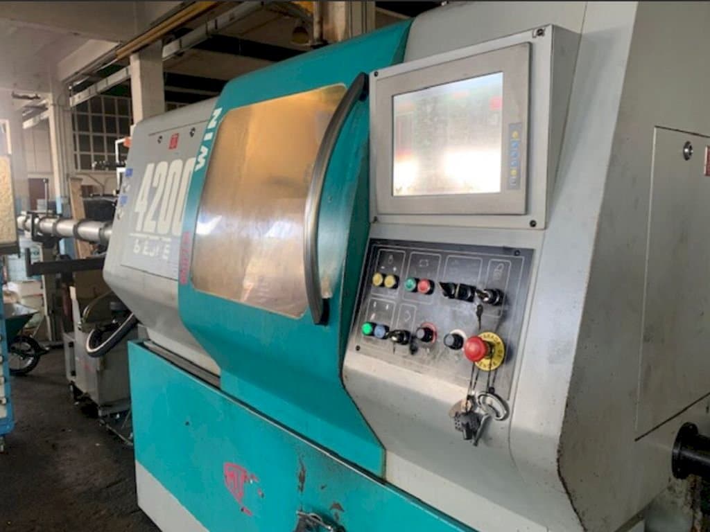 Koneen  Mupem Win 4200 etunäkymä