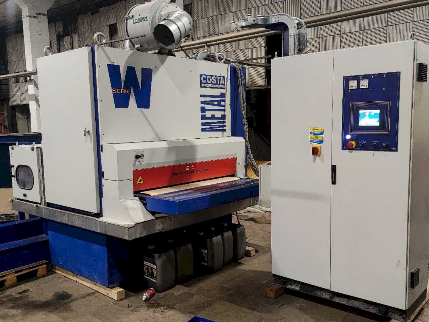 Koneen  Costa WD CV 1300 etunäkymä