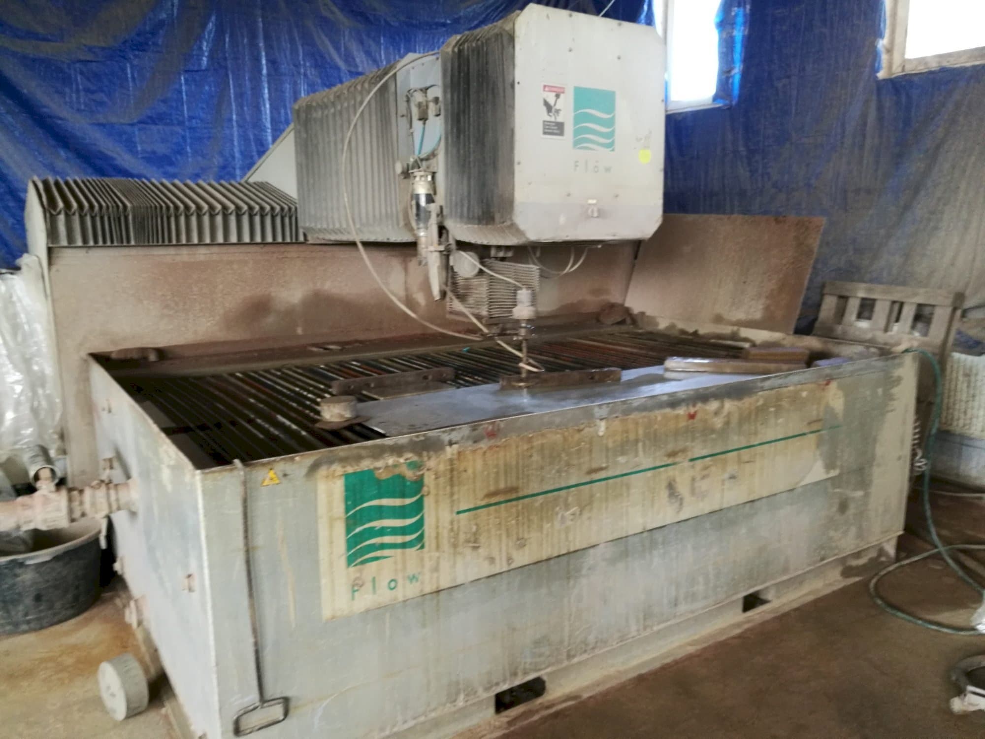 Koneen  Flow IFB 2412 etunäkymä