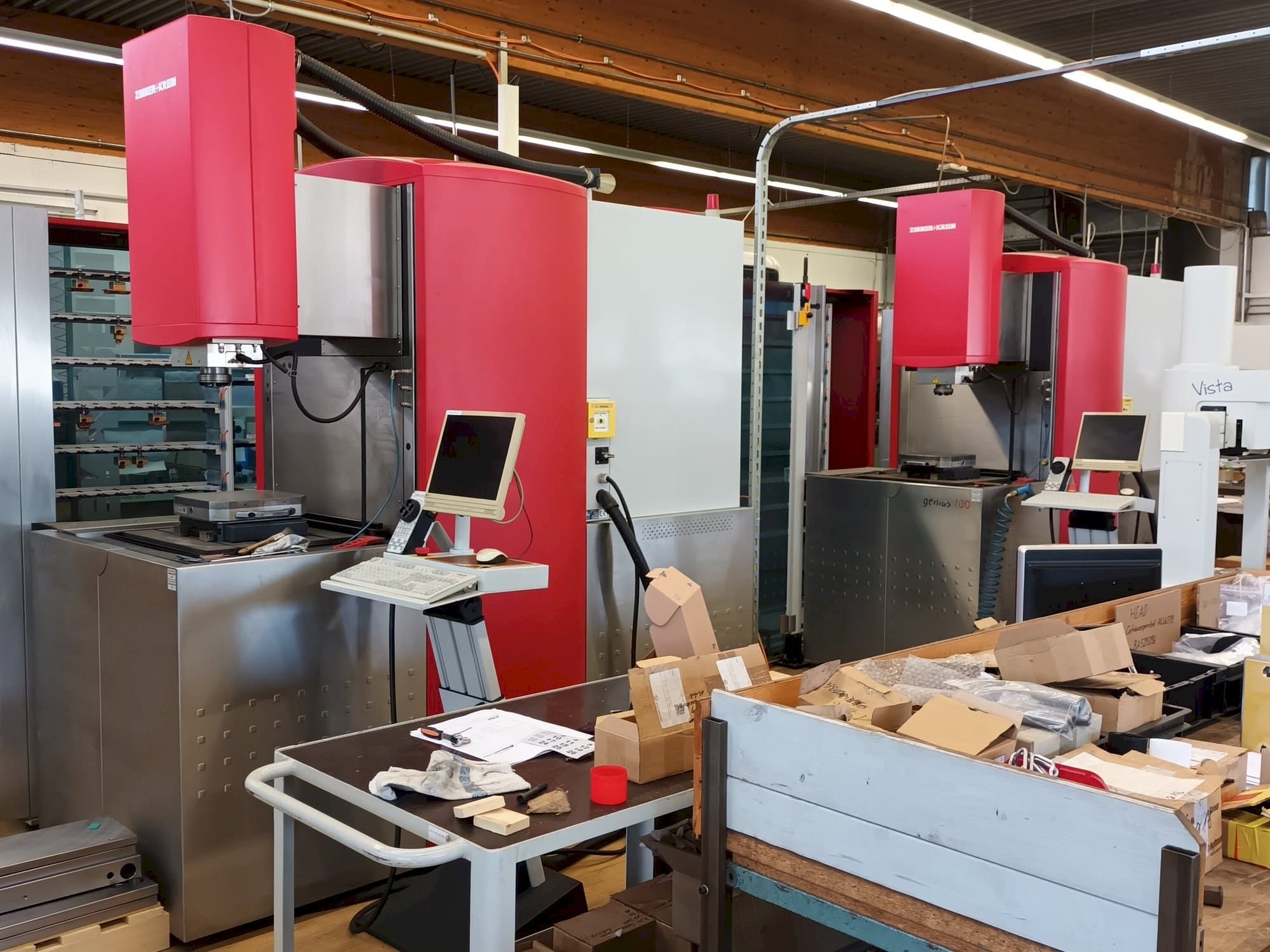 Koneen  Zimmer+Kreim Genius 700 etunäkymä