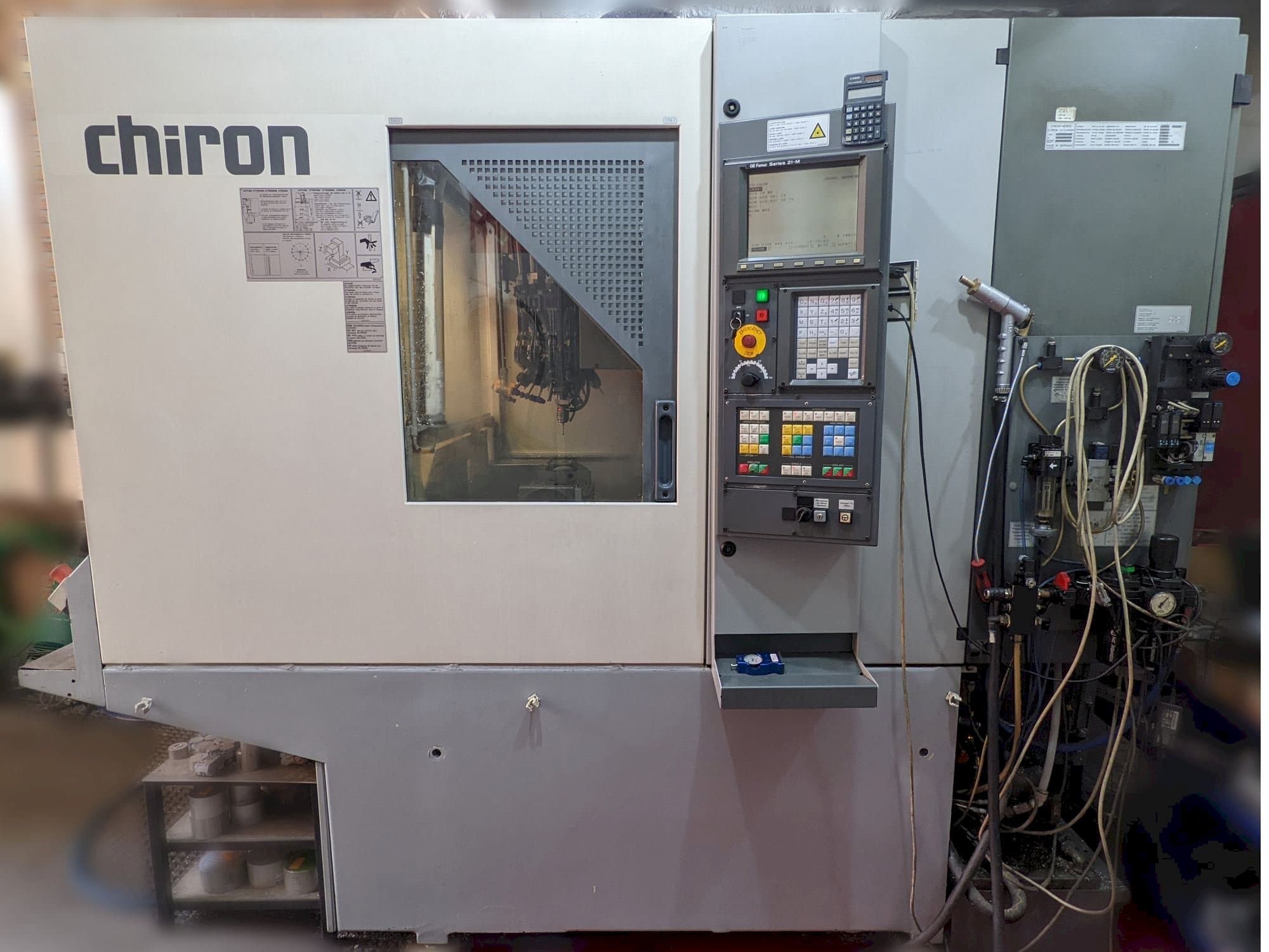 Koneen  CHIRON Fz 08w etunäkymä