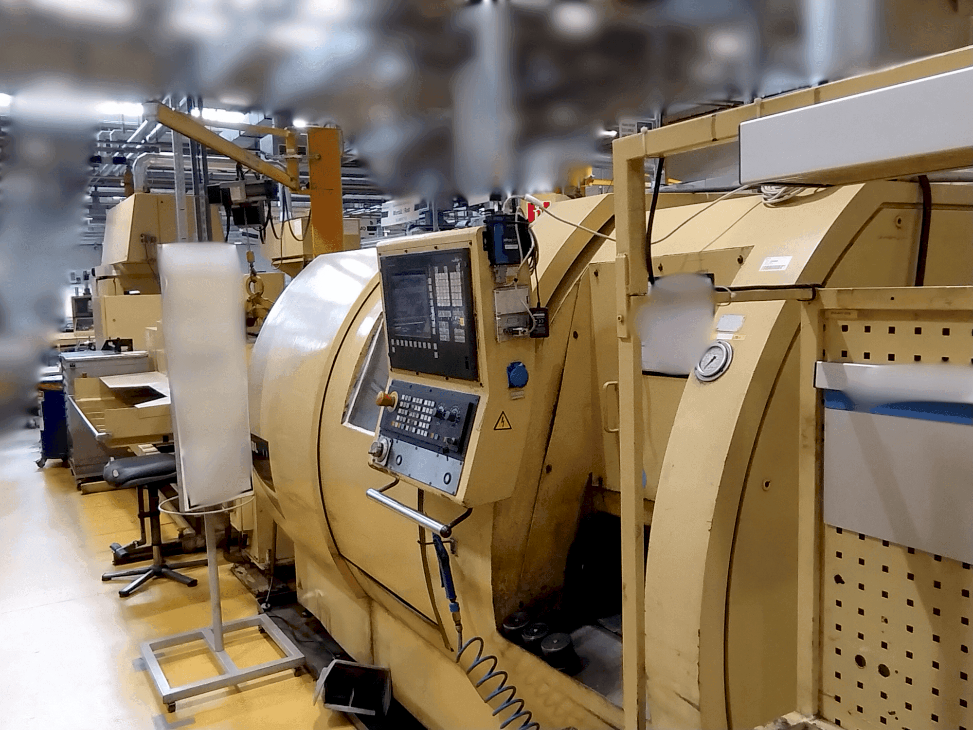 Koneen  TRENS SBL 500 CNC etunäkymä