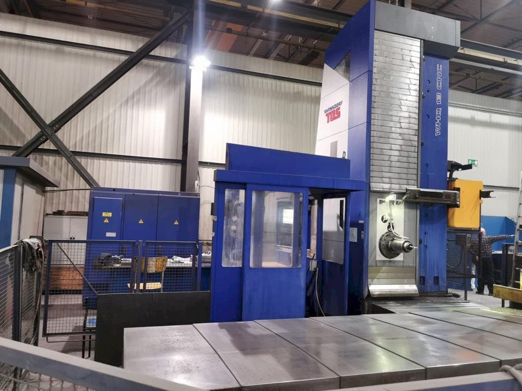 Koneen  TOS VARNSDORF WHQ 13 CNC etunäkymä