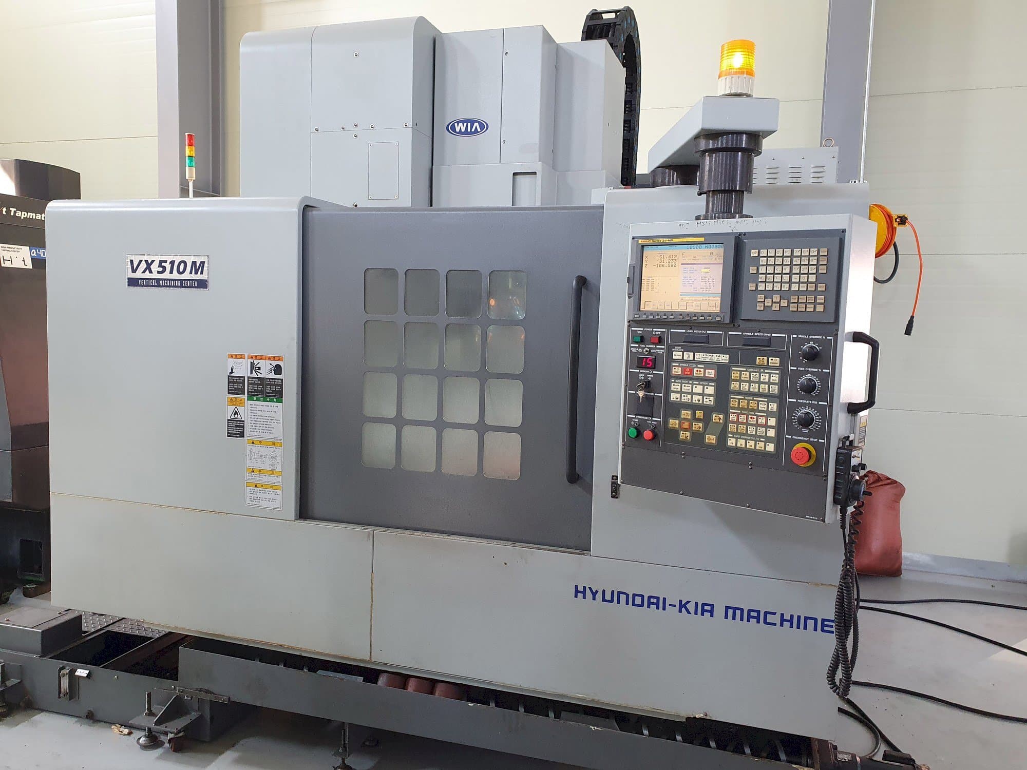 Koneen  Hyundai Kia VX510M etunäkymä