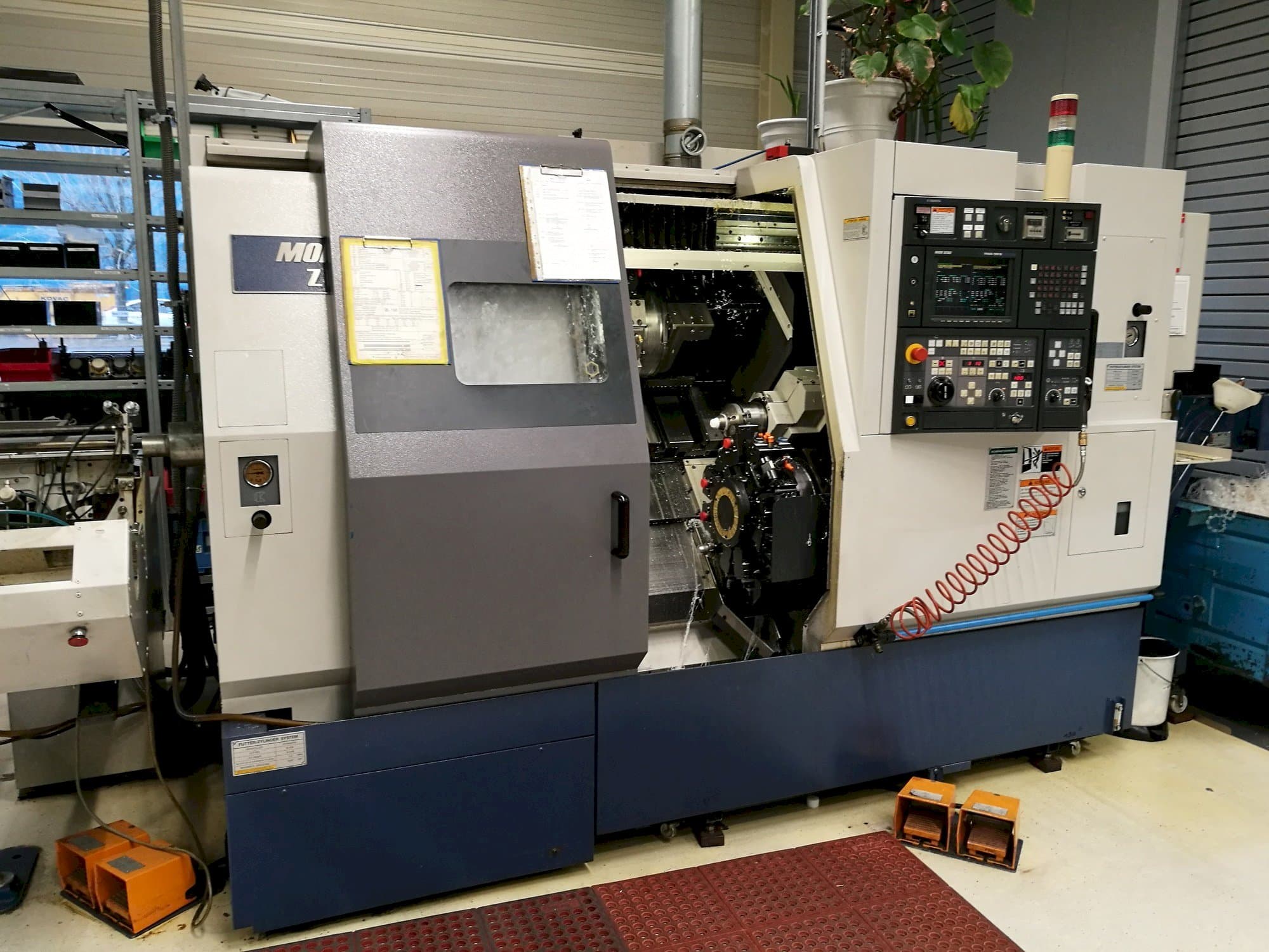 Koneen  MORI SEIKI ZL 150 MSC etunäkymä