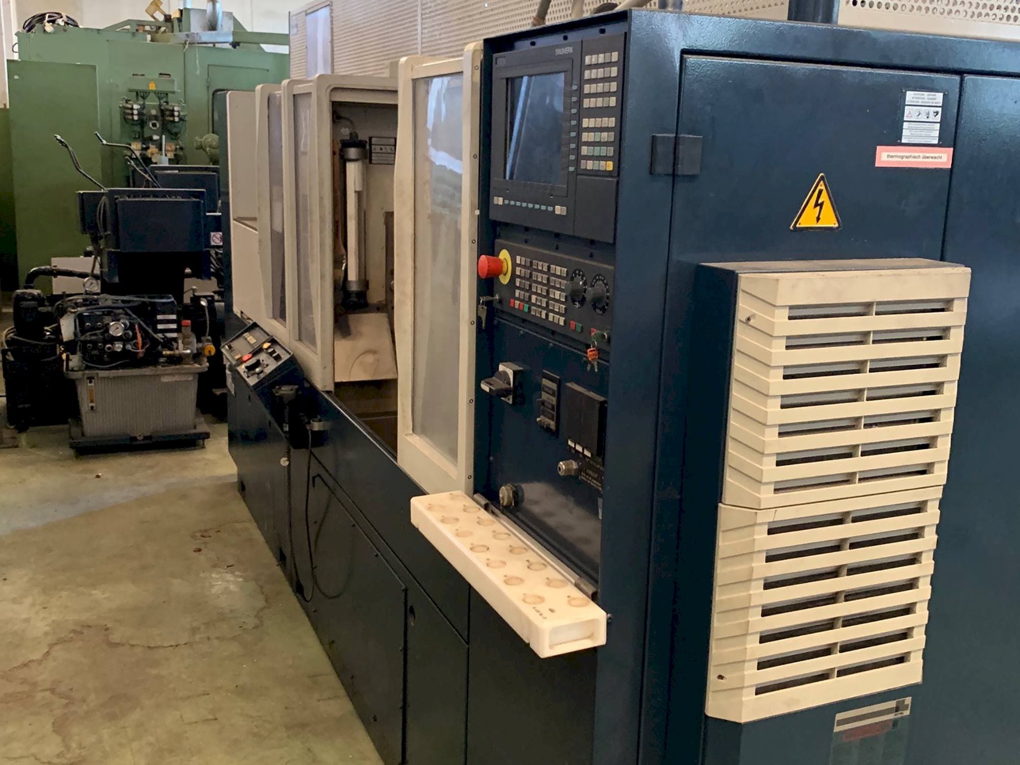 Koneen  SPINNER PD 48 etunäkymä