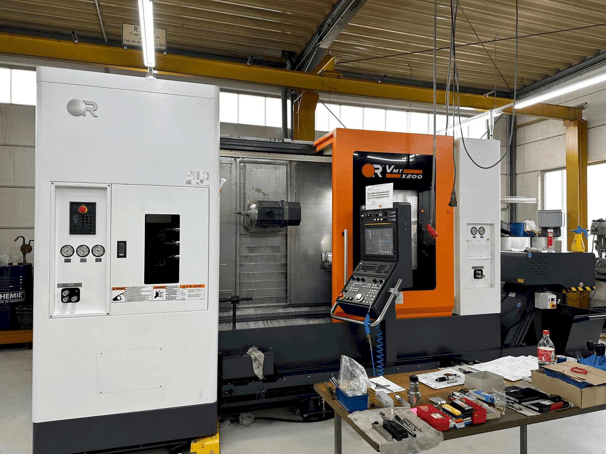 Koneen  Victor VMT X200  (2023) etunäkymä