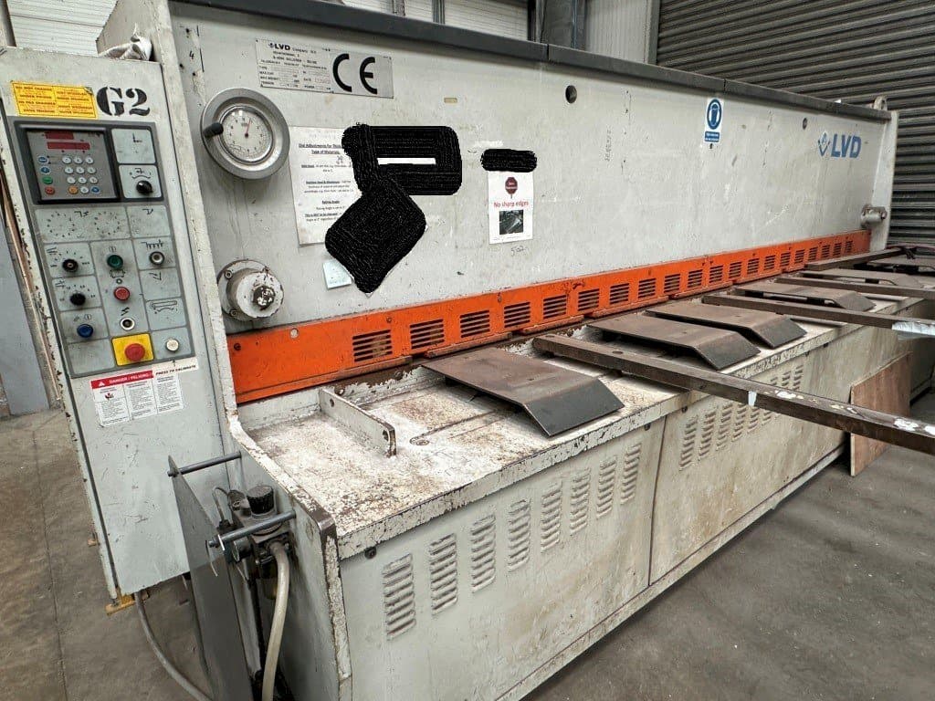 Koneen  LVD HST-C 40/6 etunäkymä