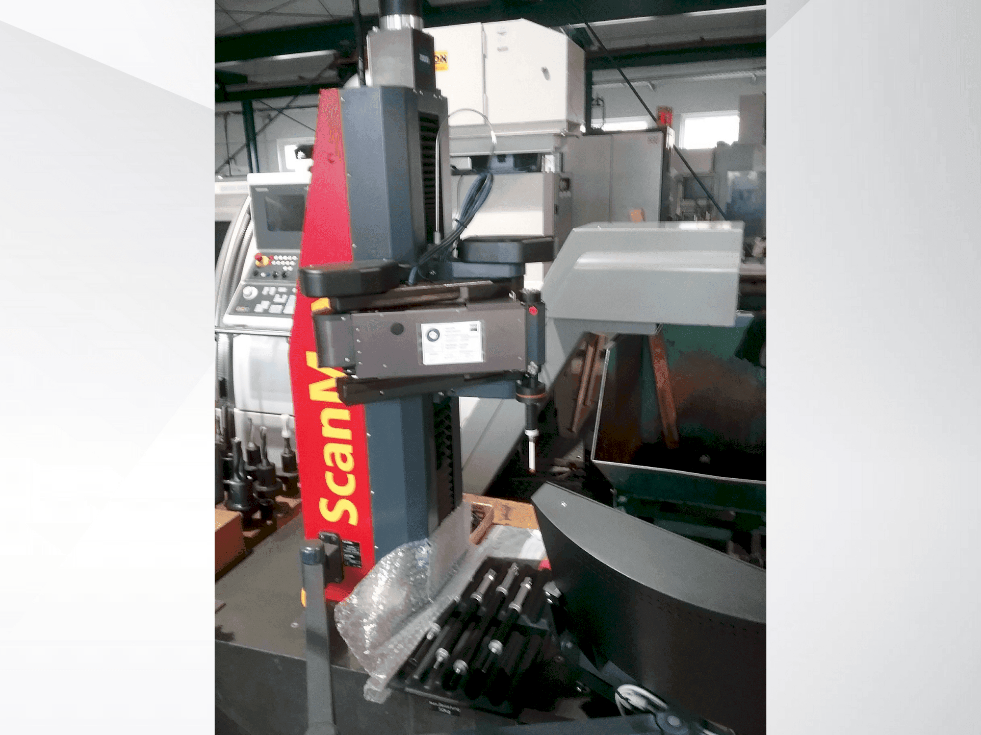 Koneen  ZEISS ScanMax etunäkymä