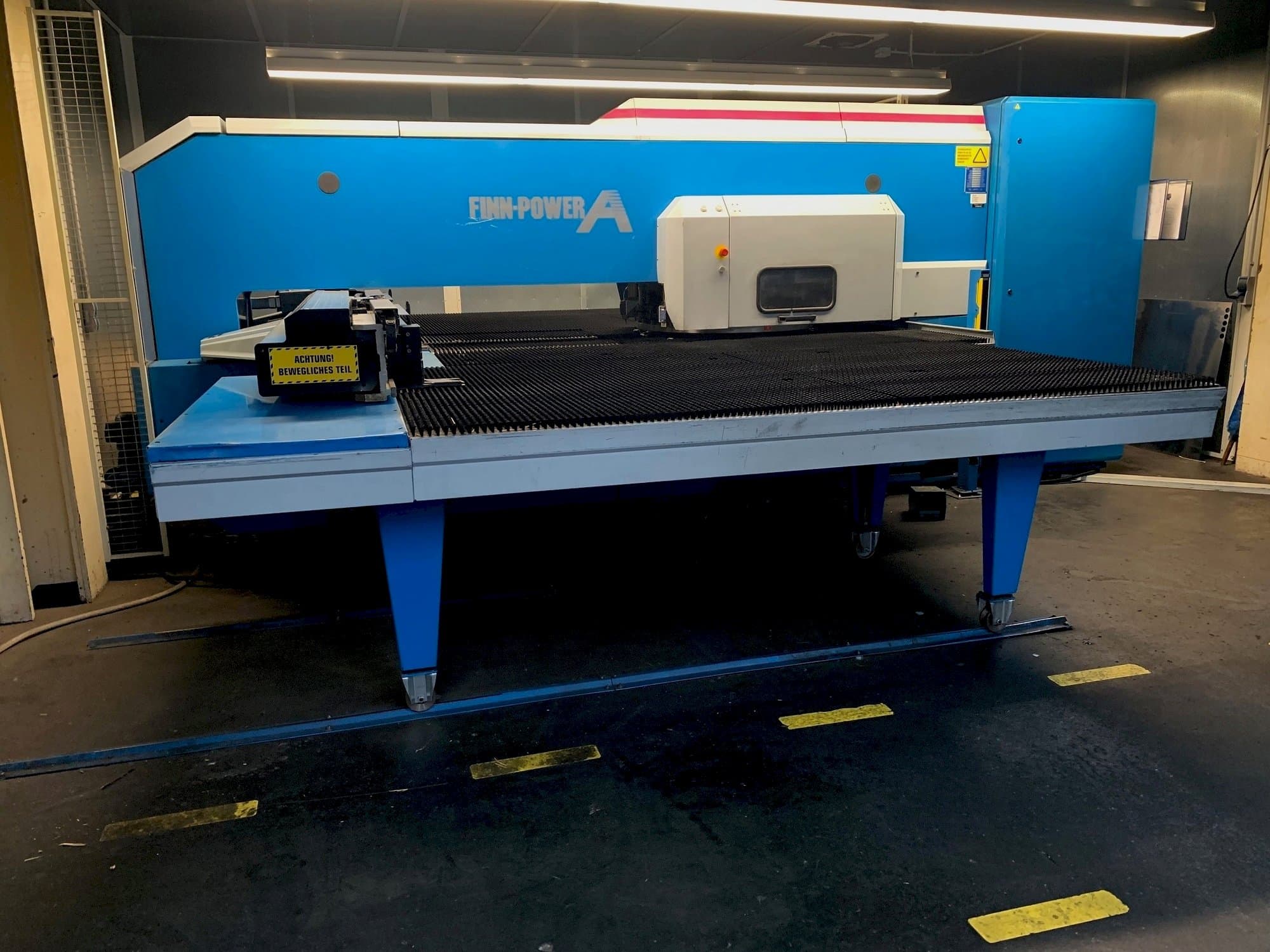 Koneen  Finn-Power A5 SV etunäkymä