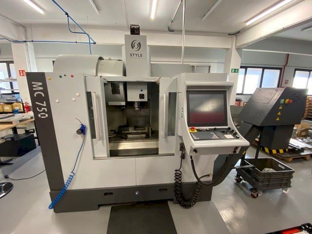 Koneen STYLE MC 750 etunäkymä