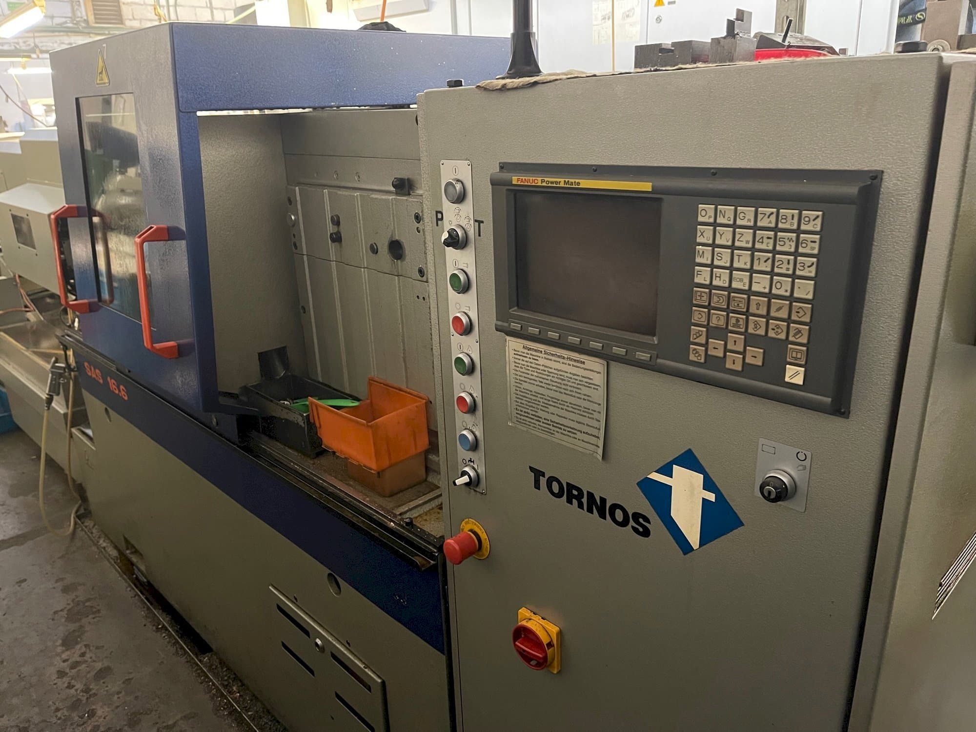 Koneen  TORNOS SAS 16.6 etunäkymä