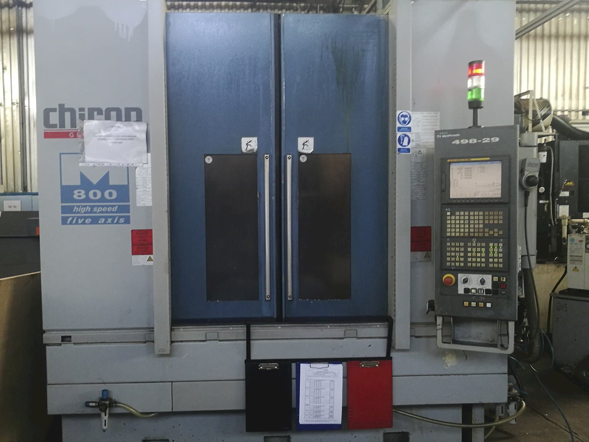 Koneen  CHIRON etunäkymä MILL 800