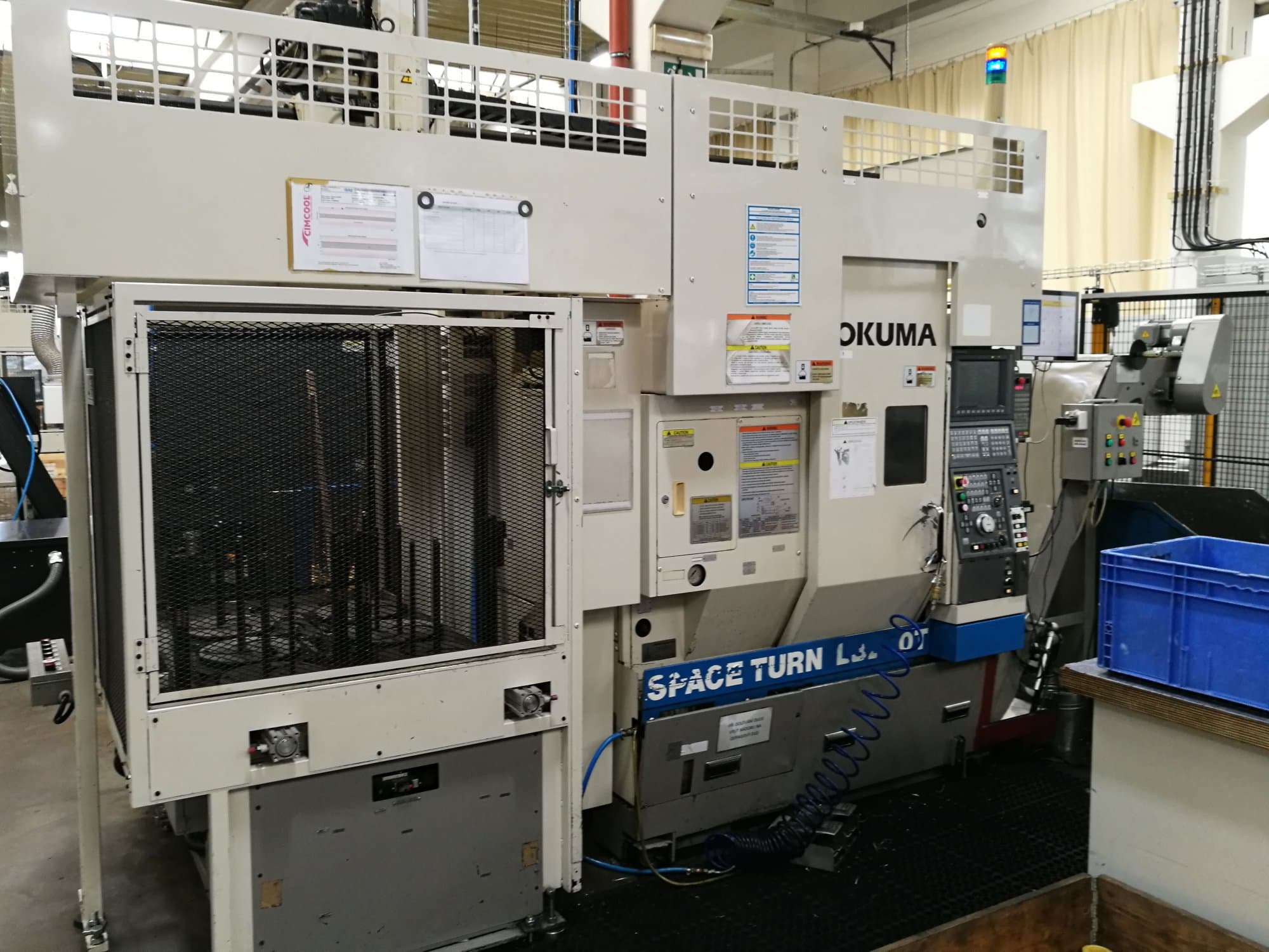 Koneen  Okuma vasen näkymä SPACE TURN LB250T