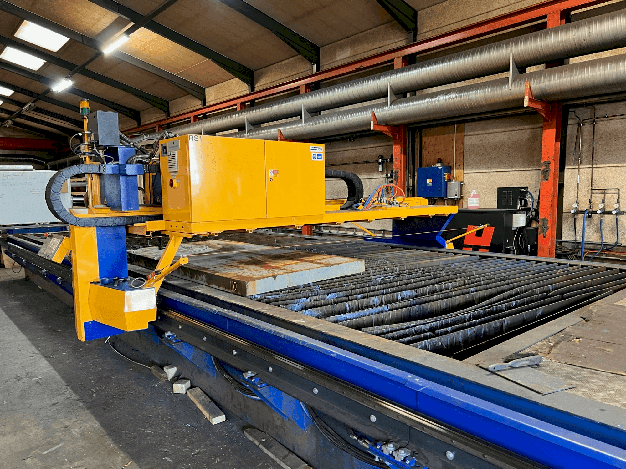 Koneen  MicroStep MasterCut X 9001.30PG etunäkymä