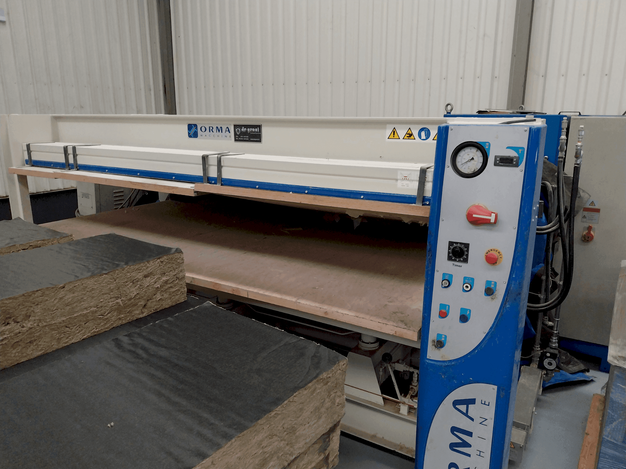 Koneen  ORMA C/6 30/13 AS-BA (2009) etunäkymä