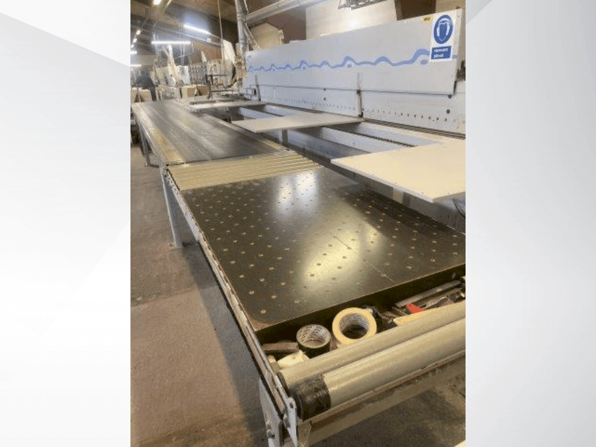 Koneen  BRANDT Ambition 1660 FGC etunäkymä