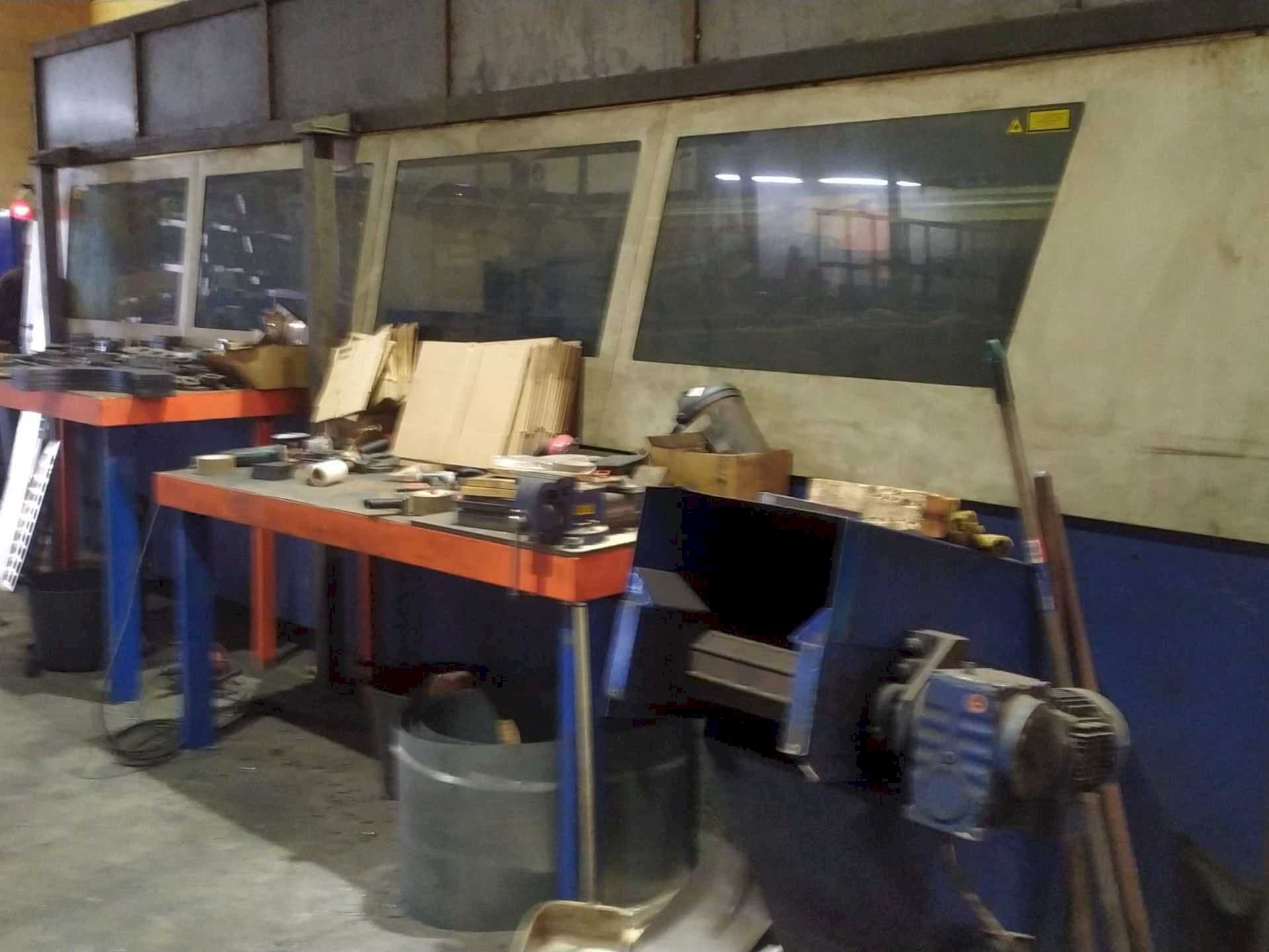 Koneen  Trumpf Trumatic L 4050 etunäkymä