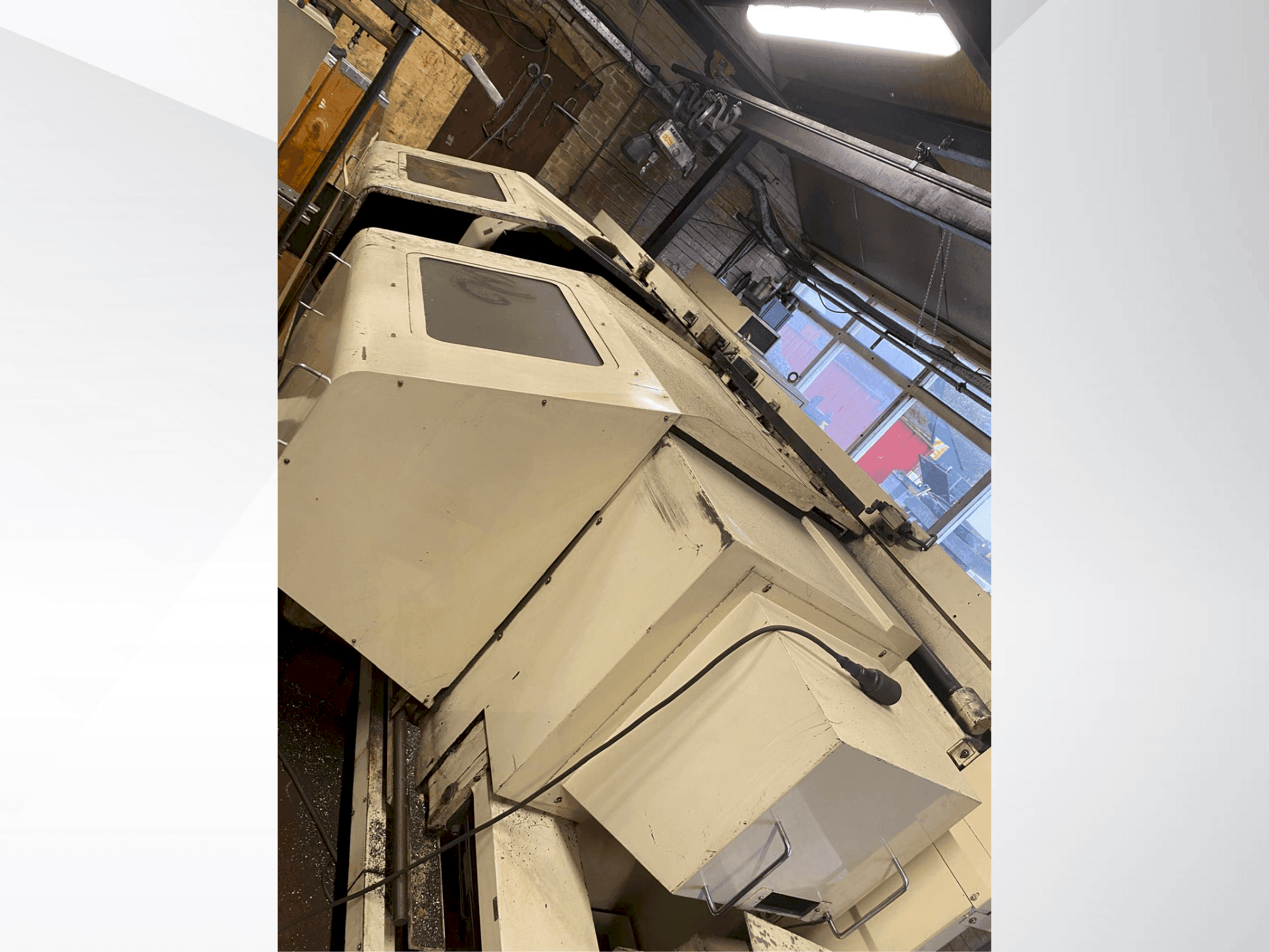 Koneen  Okuma LH35-N etunäkymä