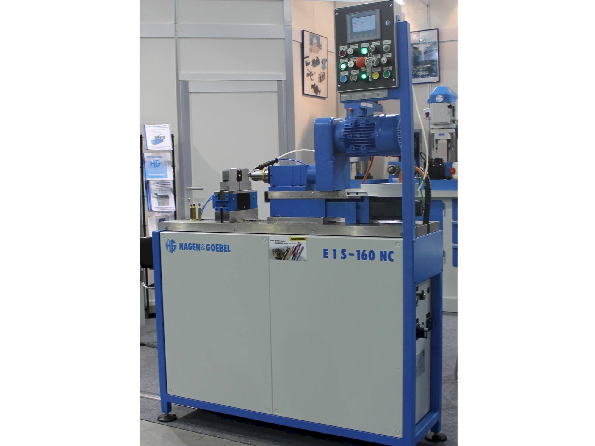 Koneen  HAGEN&GOEBEL E 1 S – 160 NC etunäkymä