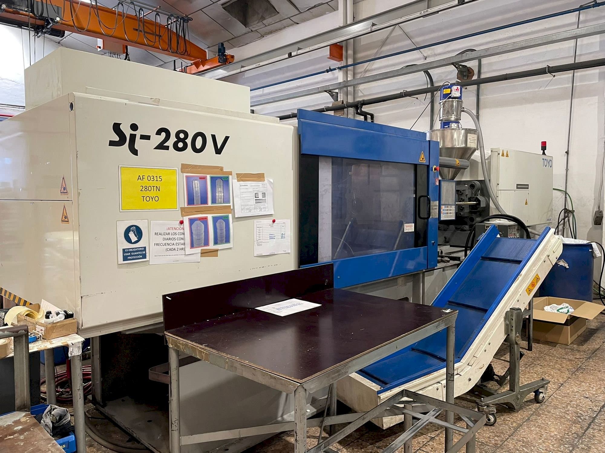 Koneen  Toyo Si-280-V etunäkymä