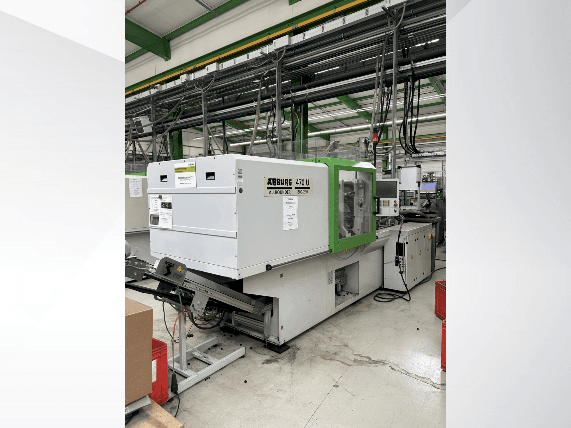 Koneen  Arburg 470 U / 800-290 etunäkymä