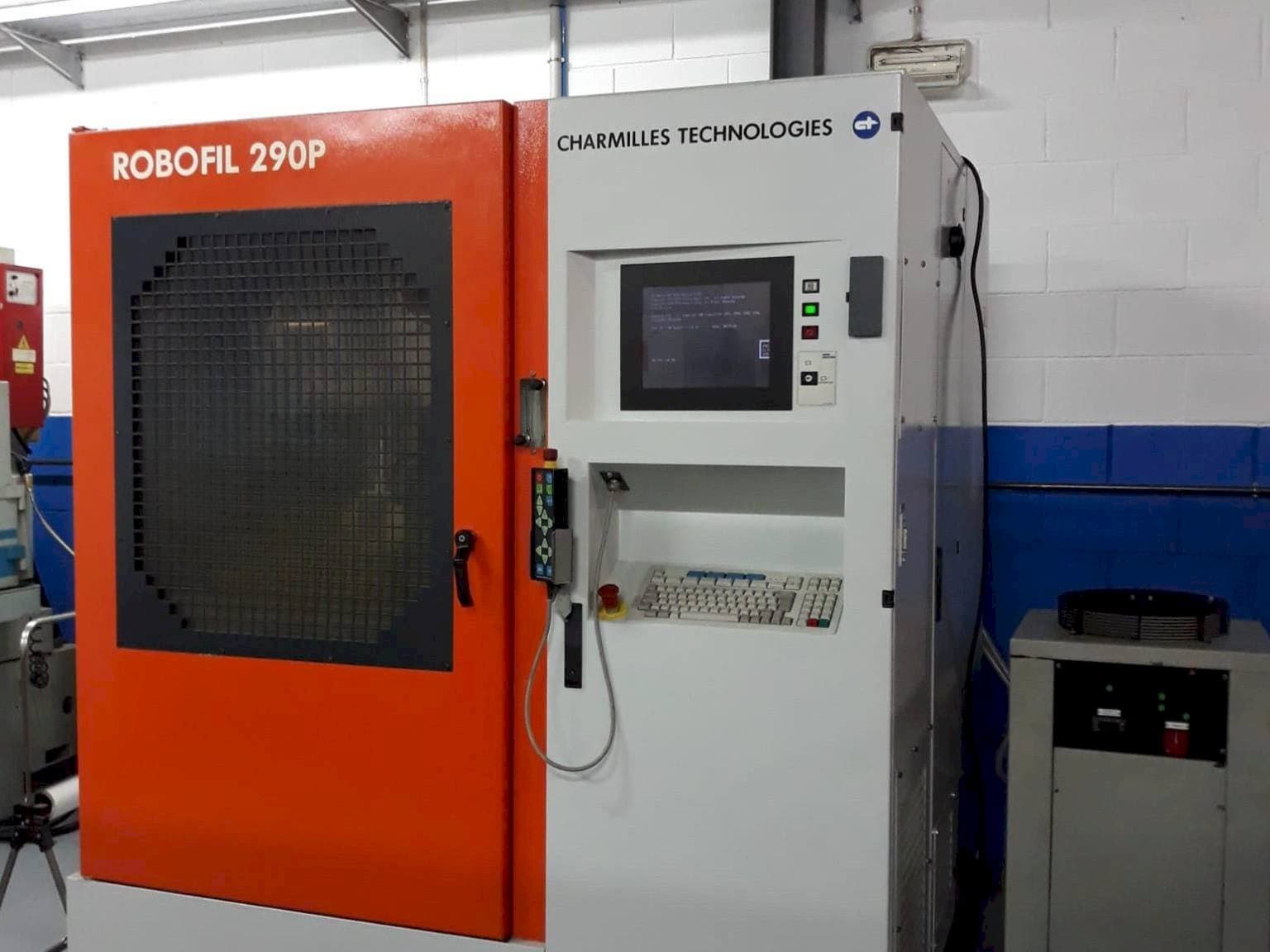 Koneen  CHARMILLES ROBOFIL 290 P etunäkymä