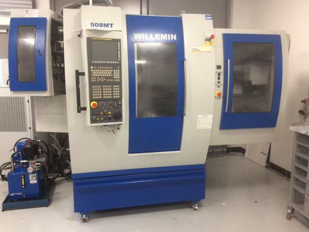 Koneen  Willemin W 508MT etunäkymä