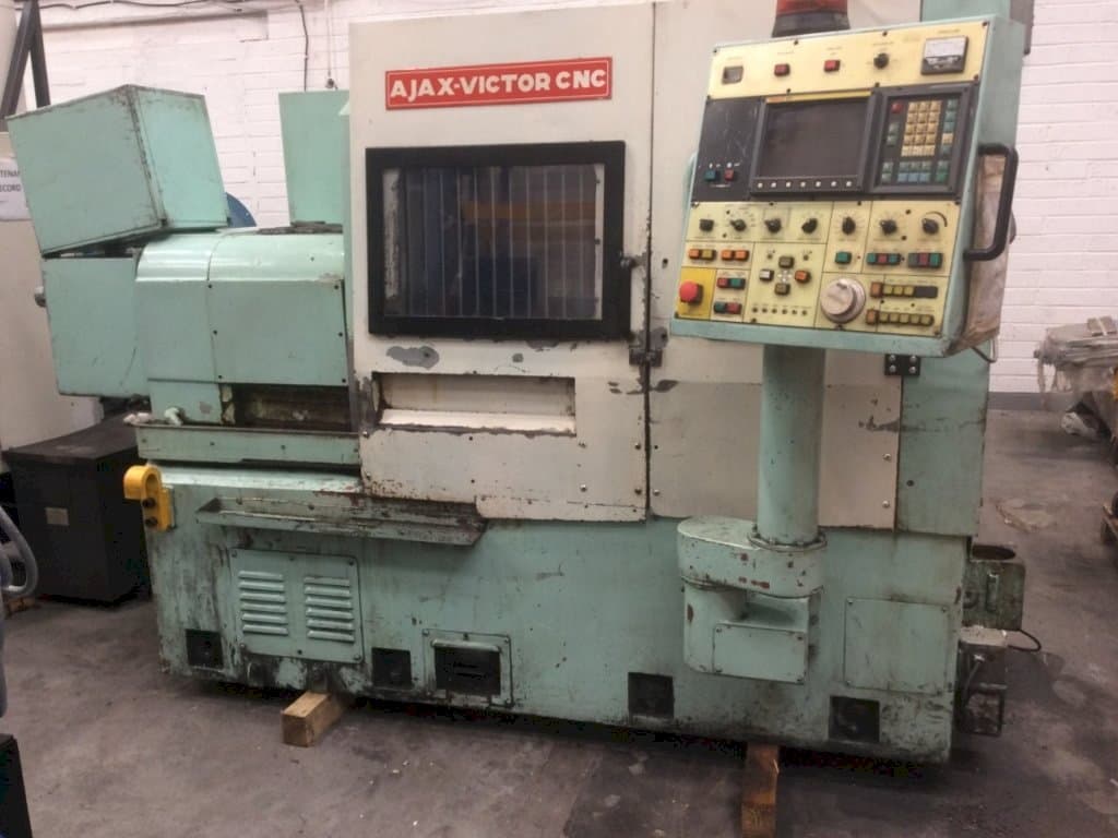 Koneen  Victor TNS-3H etunäkymä