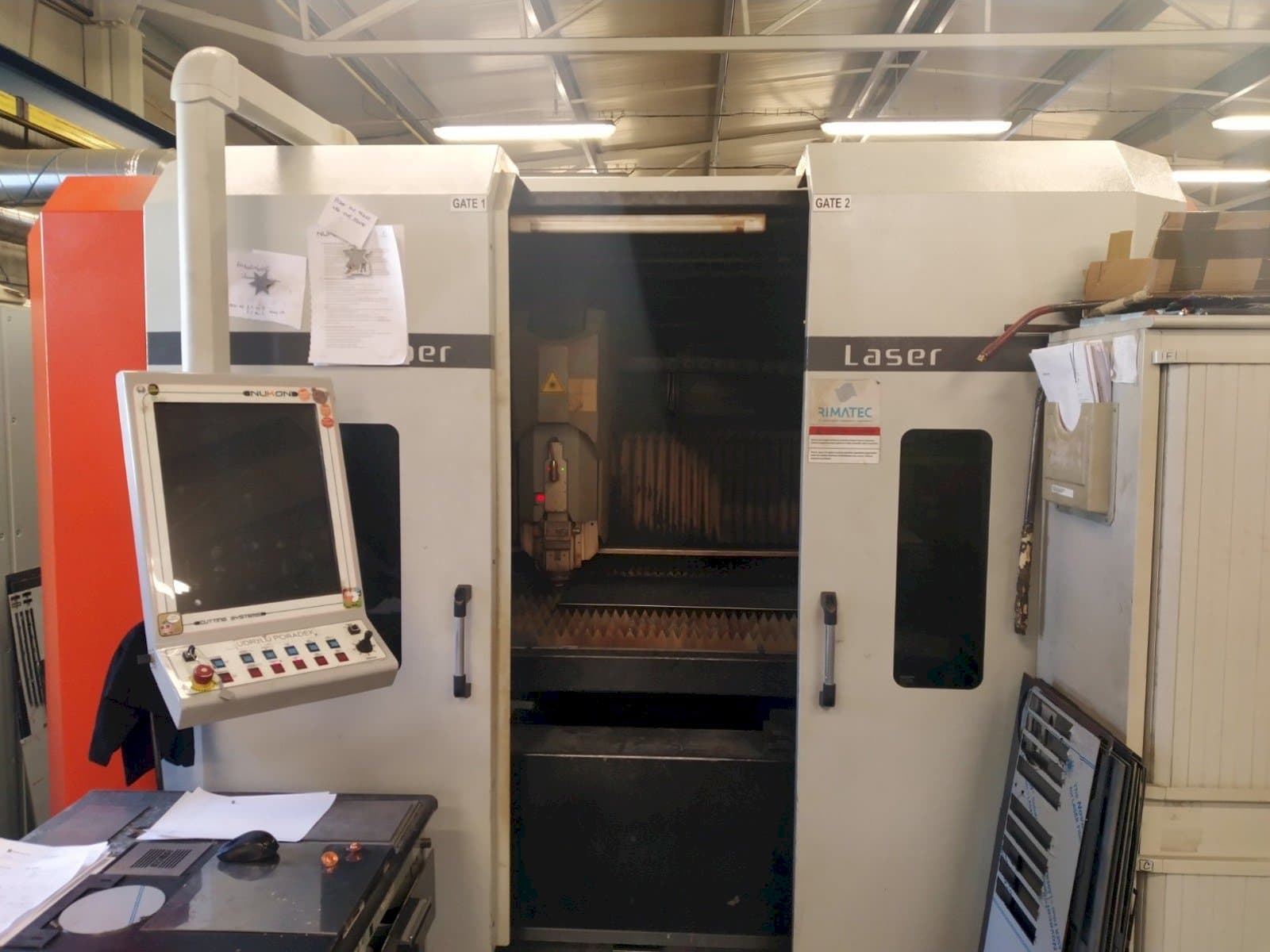 Koneen  NUKON NF PRO 315 etunäkymä