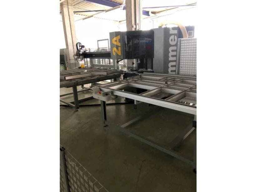 Koneen  Emmegi TRIMMER 2A etunäkymä