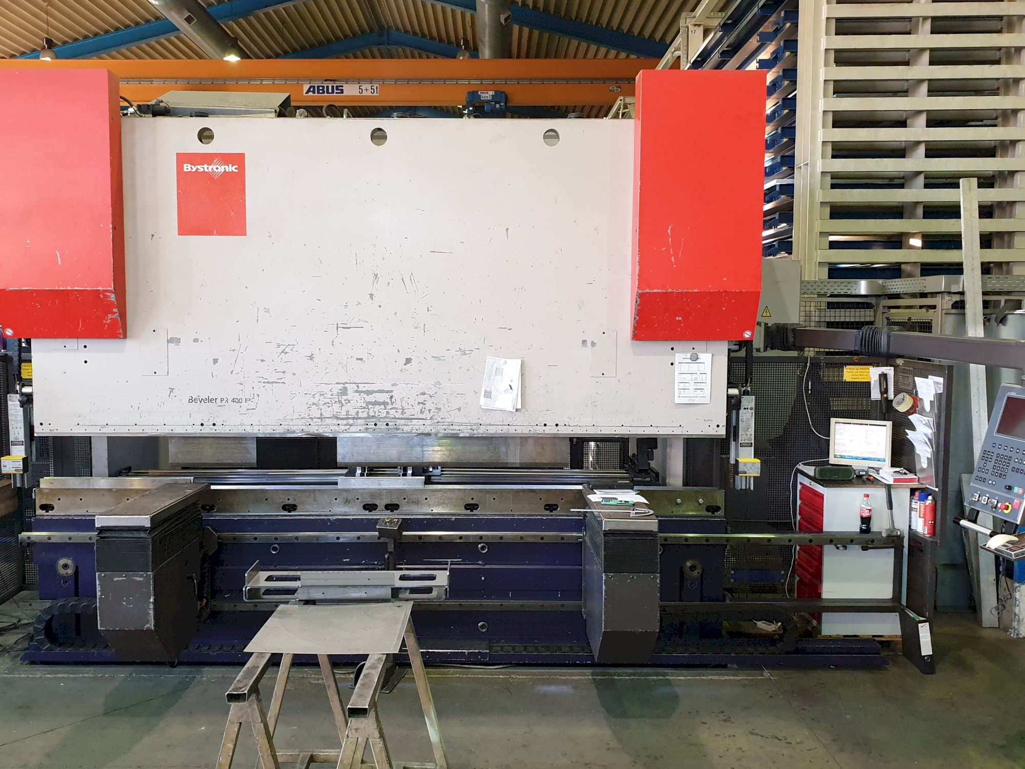 Koneen  Bystronic etunäkymä Beyeler PR 400 x 4100
