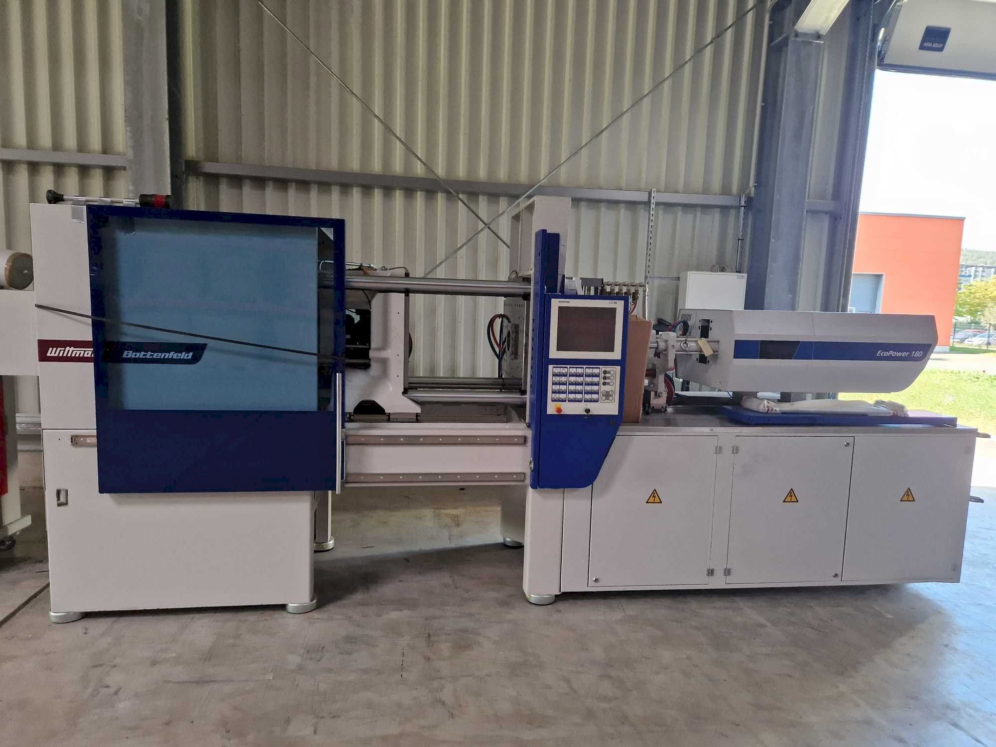 Koneen  Battenfeld EcoPower180 etunäkymä