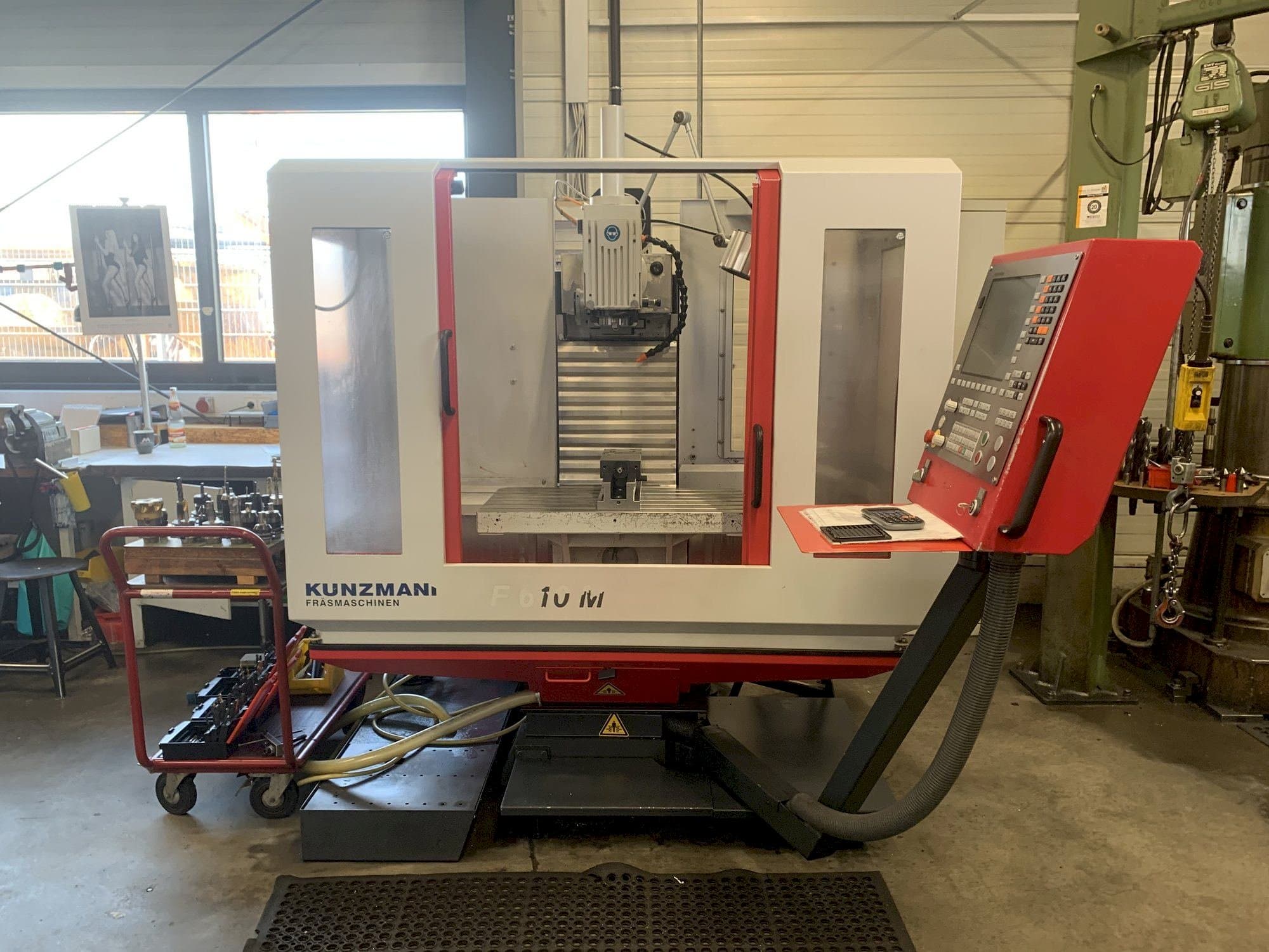 Koneen  KUNZMANN WF 610 M etunäkymä