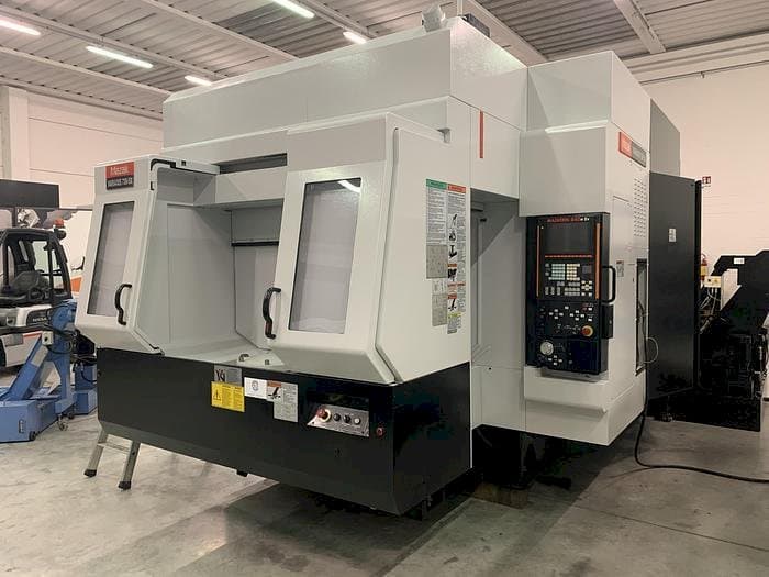 Koneen  Mazak VARIAXIS 730-5X etunäkymä