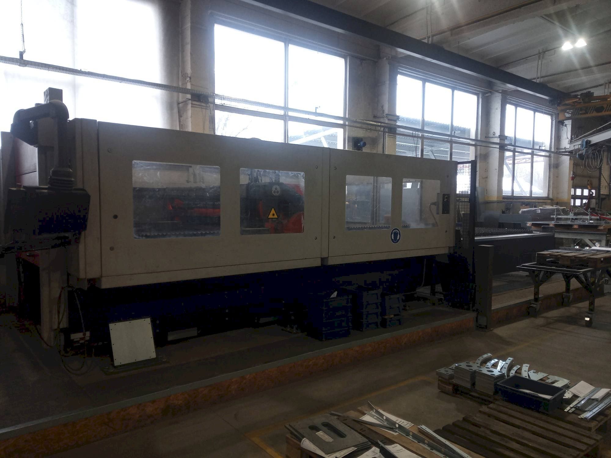 Koneen  Bystronic Bysprint 3015 etunäkymä