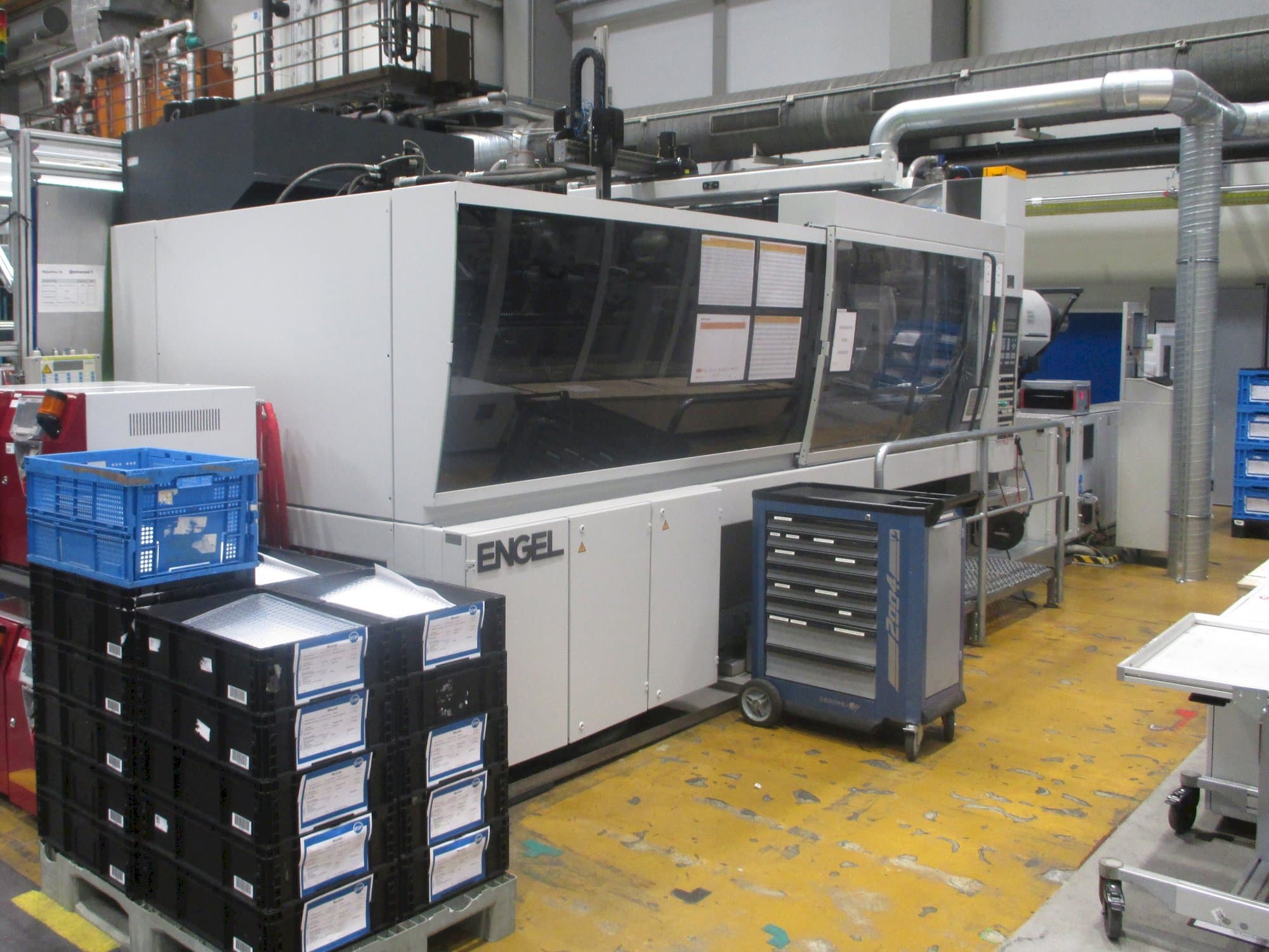 Koneen  ENGEL ES 3550/600 HL etunäkymä