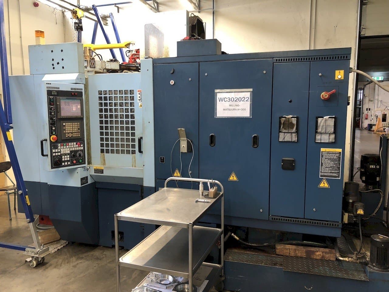 Koneen  Matsuura H Plus-300 etunäkymä