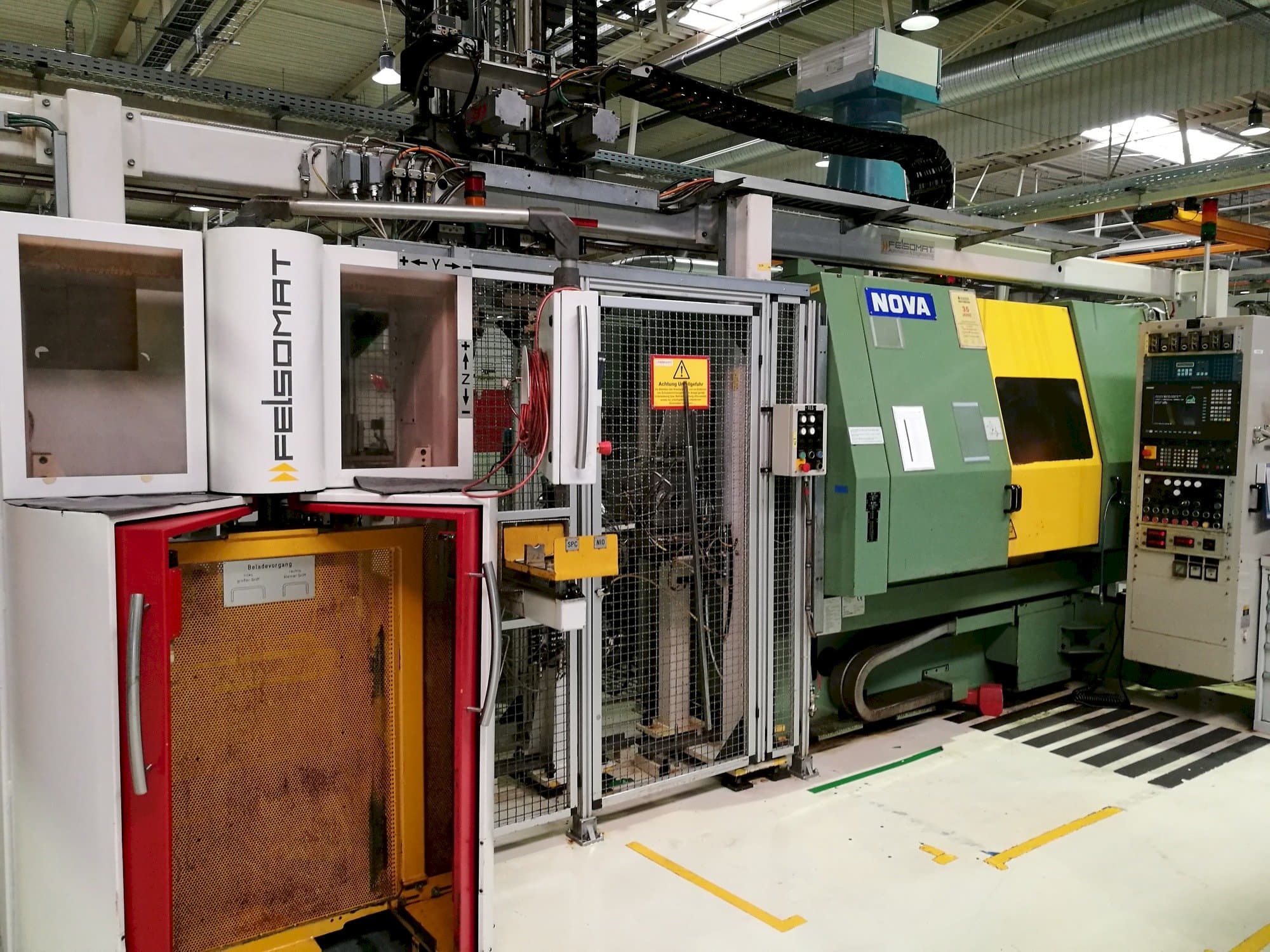 Koneen  NOVA M12-T4N etunäkymä