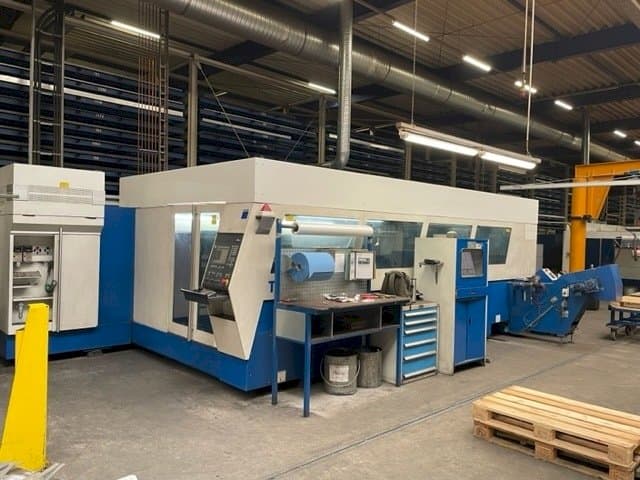 Koneen  Trumpf TruLaser 5040 classic etunäkymä