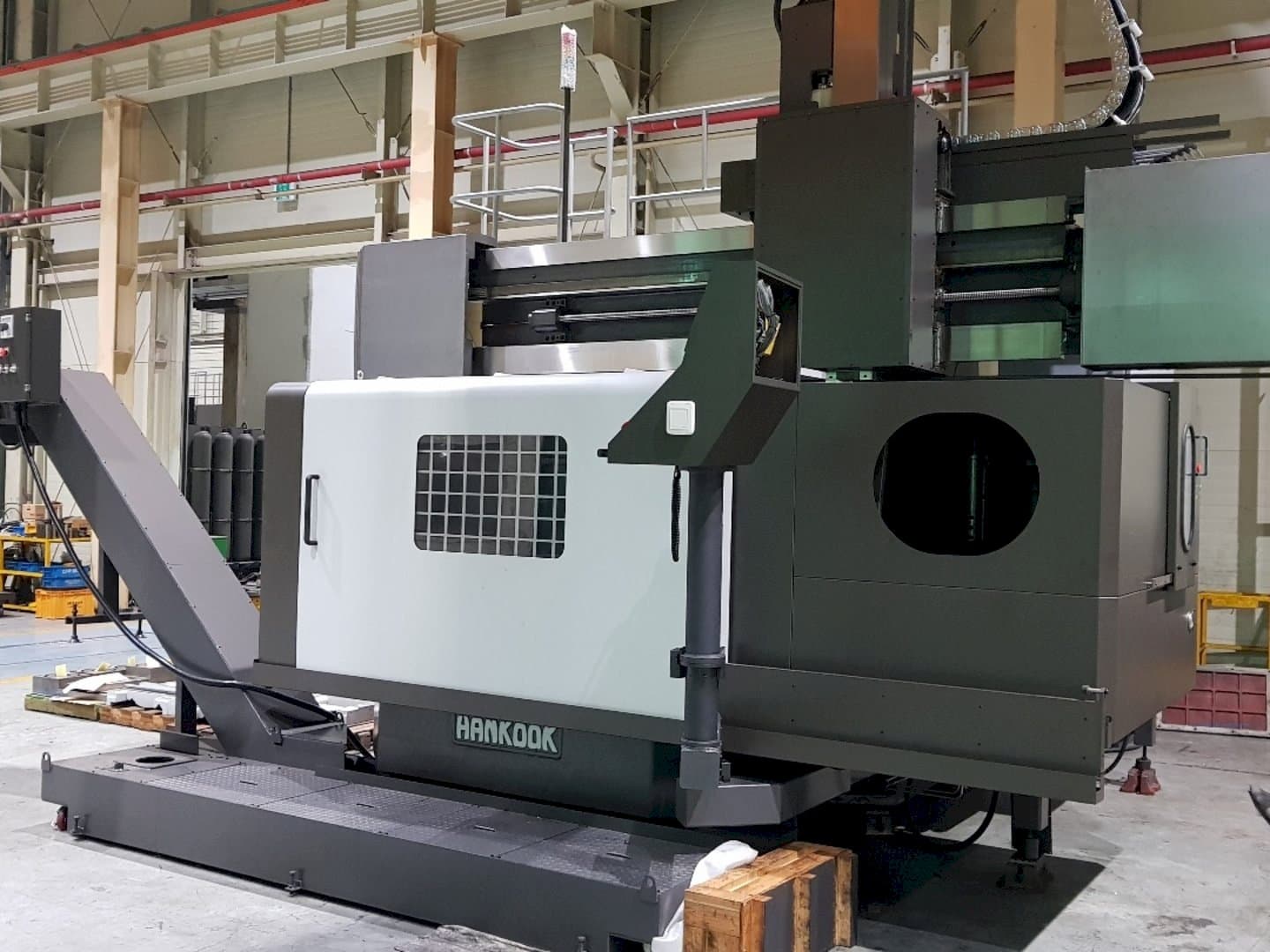 Koneen  HANKOOK VTB-160 etunäkymä