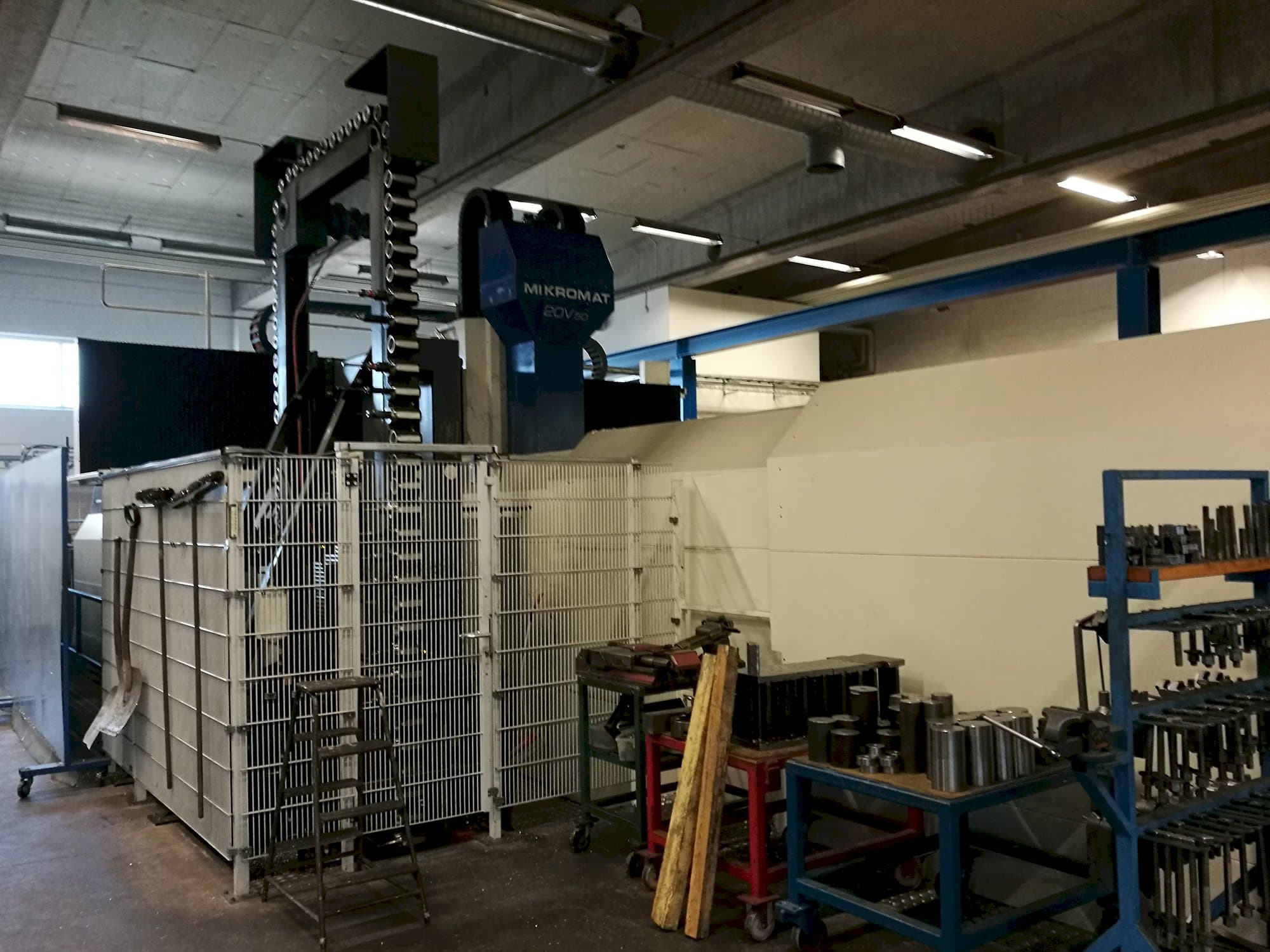 Koneen  MIKROMAT yksityiskohdat 20V 5D