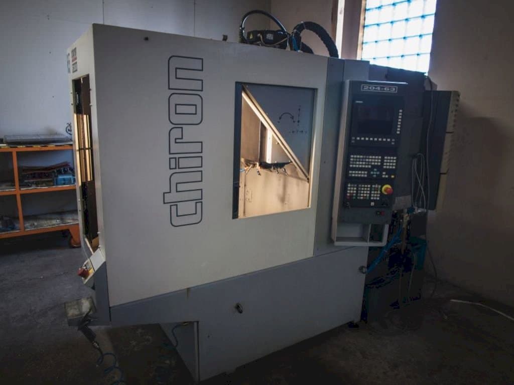 Koneen  CHIRON FZ 08 W etunäkymä