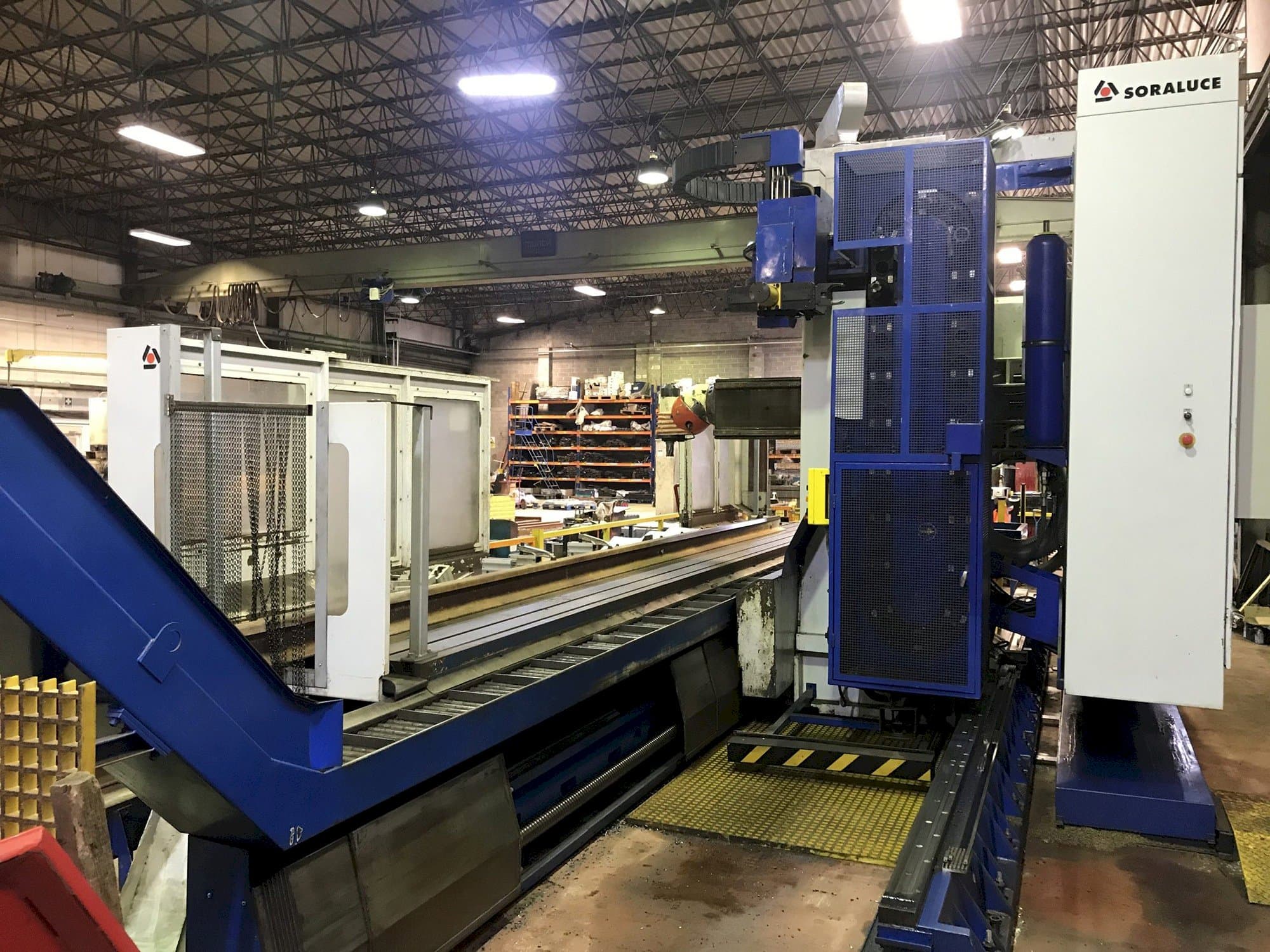 Koneen  Soraluce SLP 8000 etunäkymä