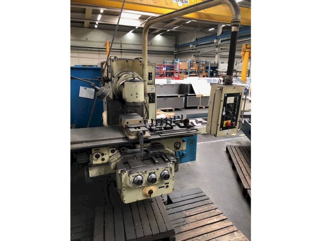 Koneen  ELEKTRONIK F400-E etunäkymä