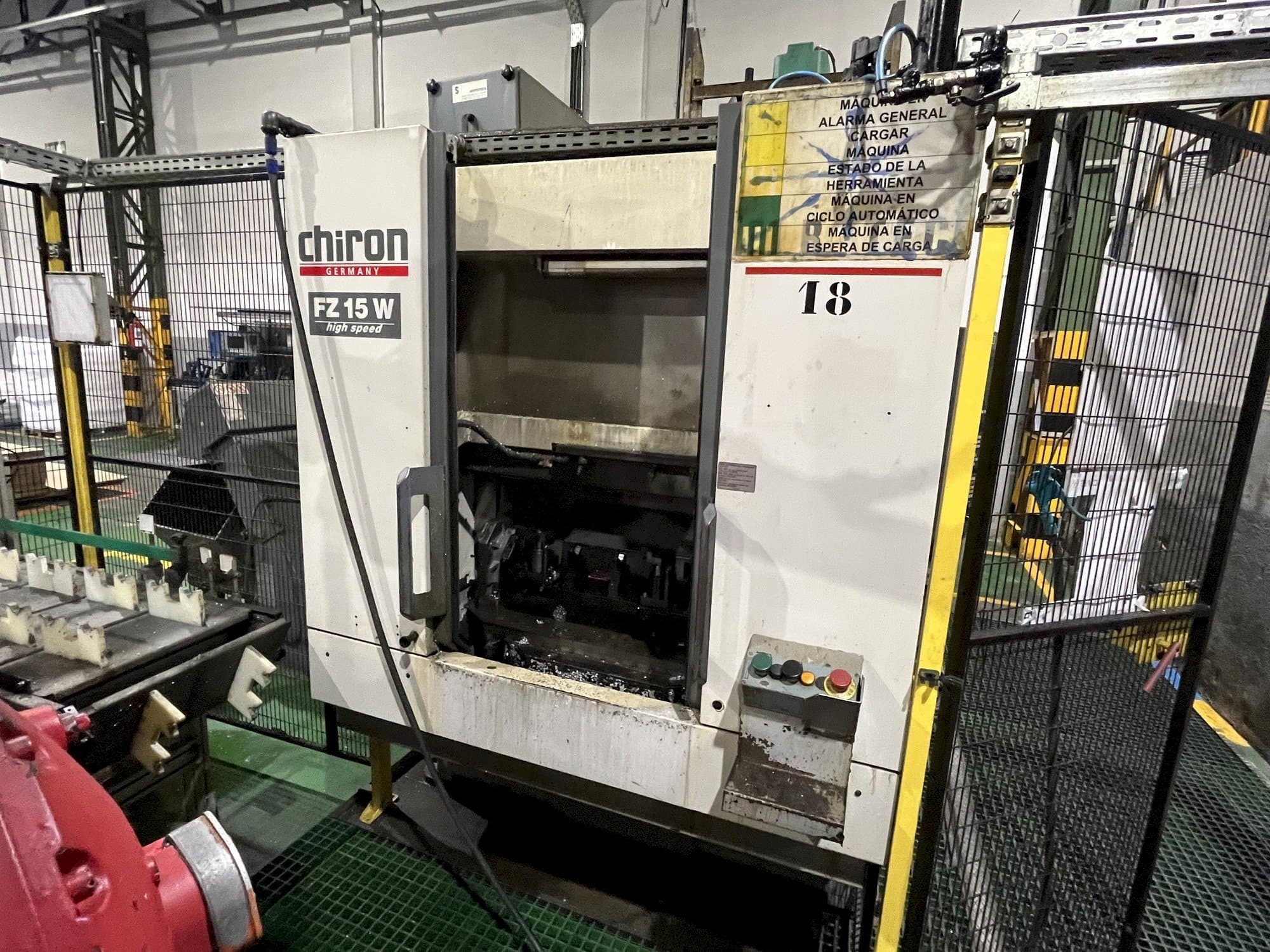 Koneen  CHIRON FZ15W etunäkymä